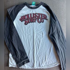 Hollister 2000s baseball tee